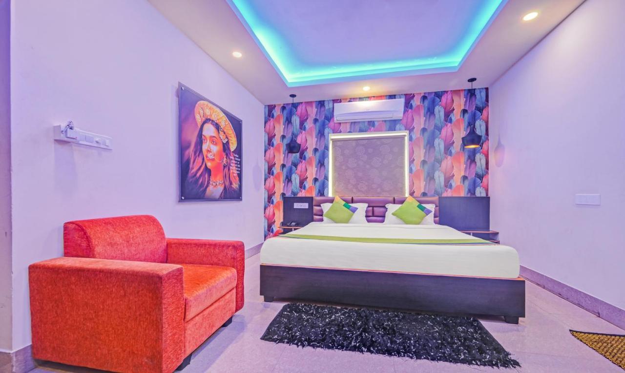 Hotel Treebo The Bollywood Bhubaneswar Zewnętrze zdjęcie