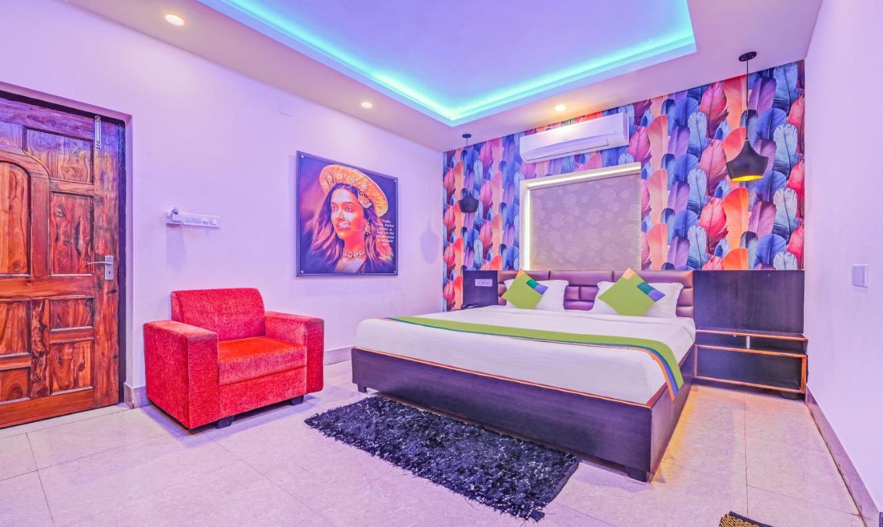 Hotel Treebo The Bollywood Bhubaneswar Zewnętrze zdjęcie