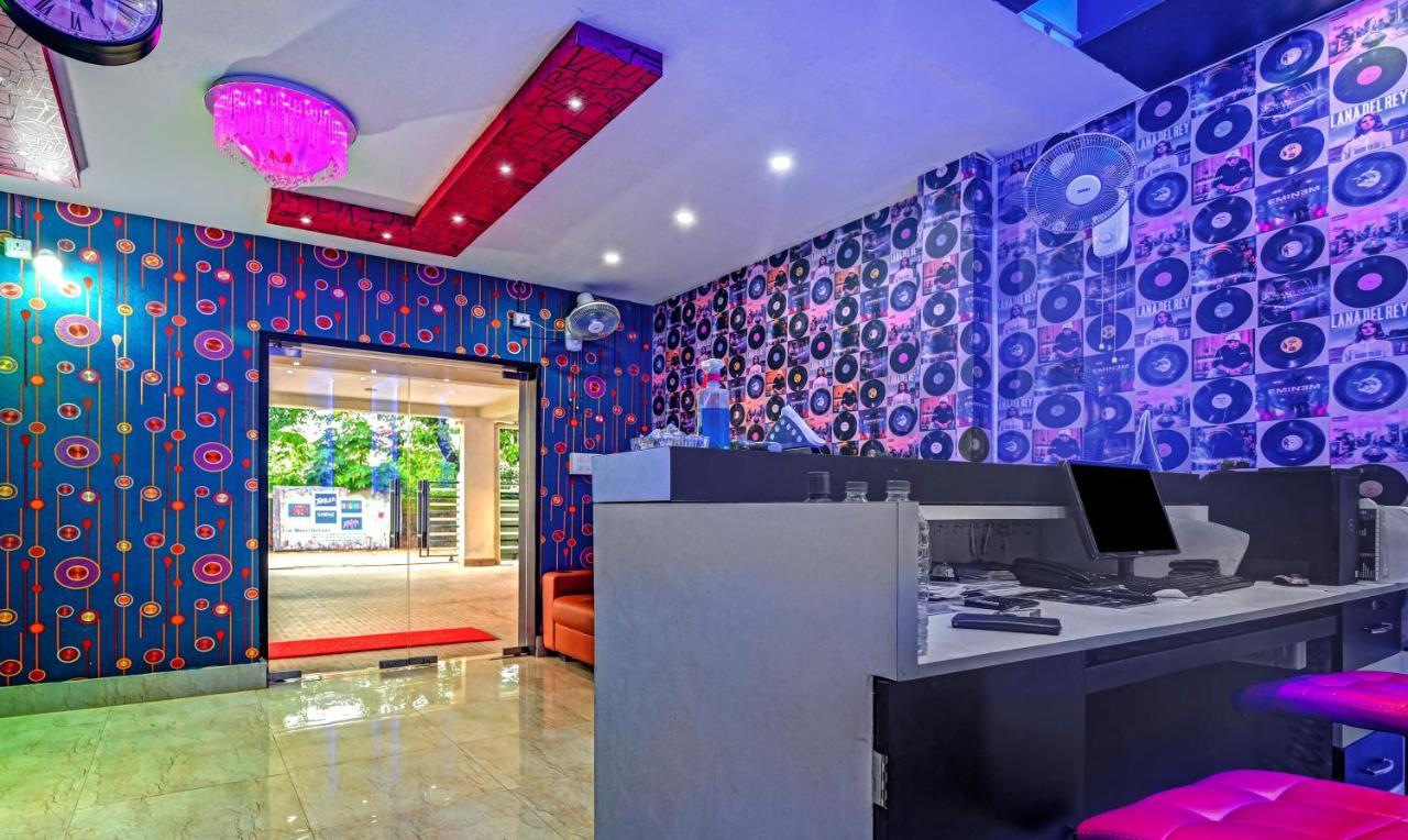 Hotel Treebo The Bollywood Bhubaneswar Zewnętrze zdjęcie